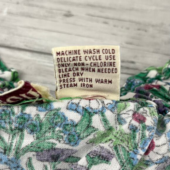 Vintage Essex Junction Green Floral Flowers High Rise Cotton Cottage Shorts 10 - Picture 5 of 8